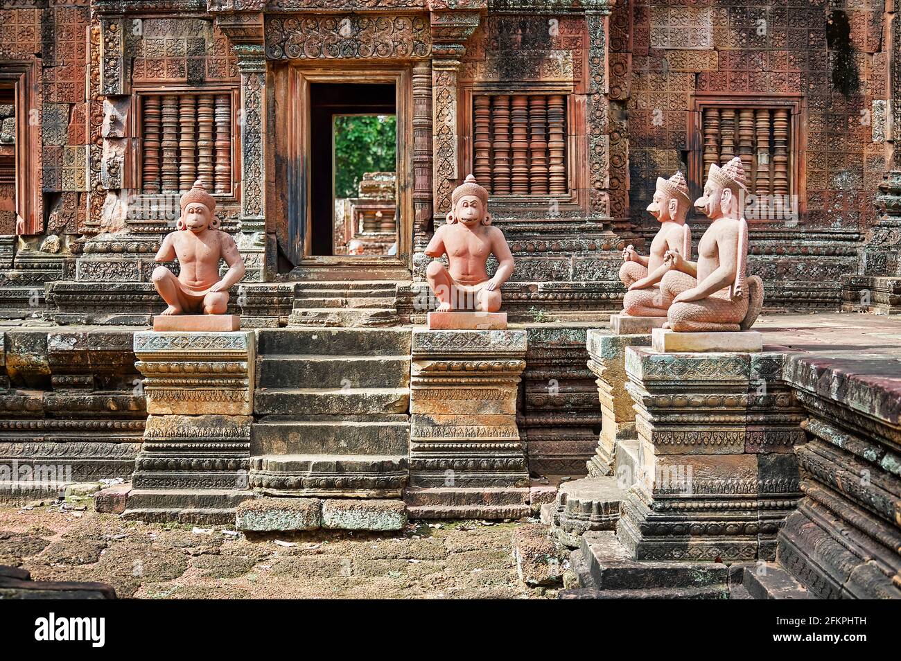 Cultura Khmer al tempio di Banteay Srei. Siem Reap Cambogia Foto Stock