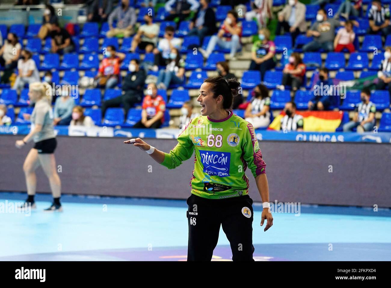 Malaga, Spagna. 01 Maggio 2021. Virginia Fernandez in azione durante la partita finale della Coppa europea EHF tra Rincon Fertilidad Malaga e RK Lokomotiva Zagabria a Pabellon Ciudad Jardin. (Punteggio finale; Rincon Fertilidad Malaga 32:28 RK Lokomotiva Zagreb) Credit: SOPA Images Limited/Alamy Live News Foto Stock