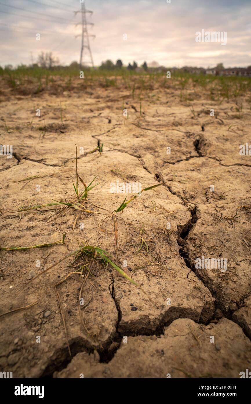 aumento delle temperature globali incrinato terra mancanza di pioggia Foto Stock