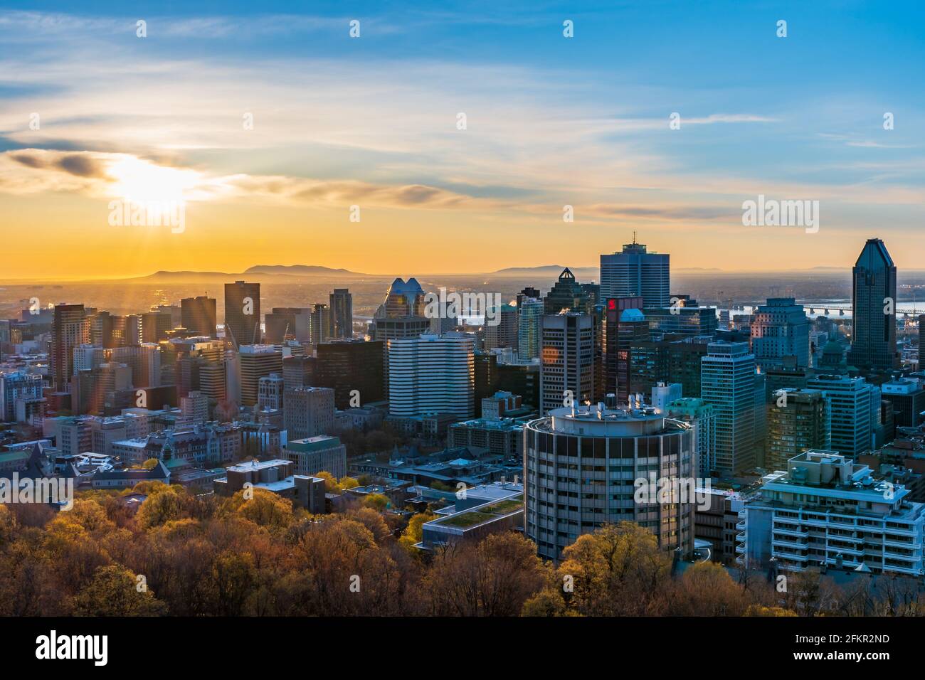 Splendida vista dell'alba dal belvedere di Kondiaronk a Montreal, Canada Foto Stock