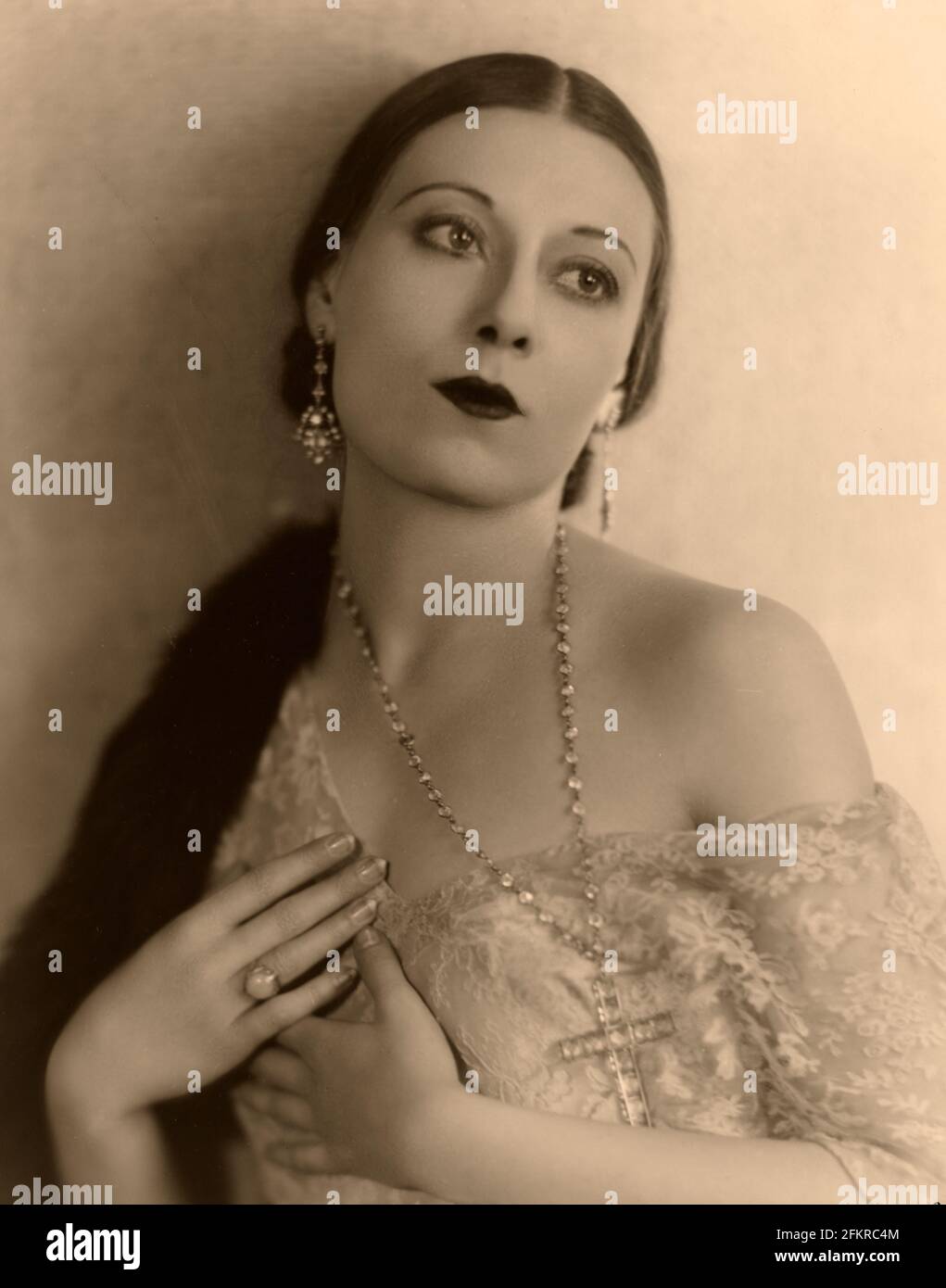 Ritratto dell'attrice cinematografica messicana Dolores del Rio c. 1927 Foto Stock
