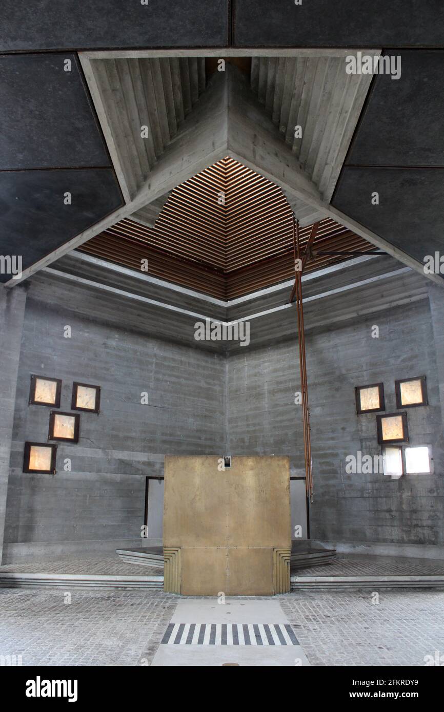 Carlo scarpa tomba immagini e fotografie stock ad alta risoluzione - Alamy