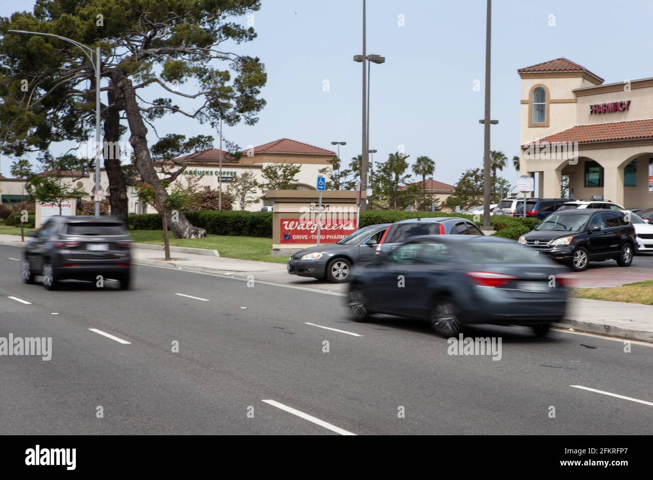 Vista generale intorno alle strade di confine dello stadio SoFi, domenica 2 maggio 2021, a Inglewood, California (Jevone Moore/immagine dello sport) Foto Stock