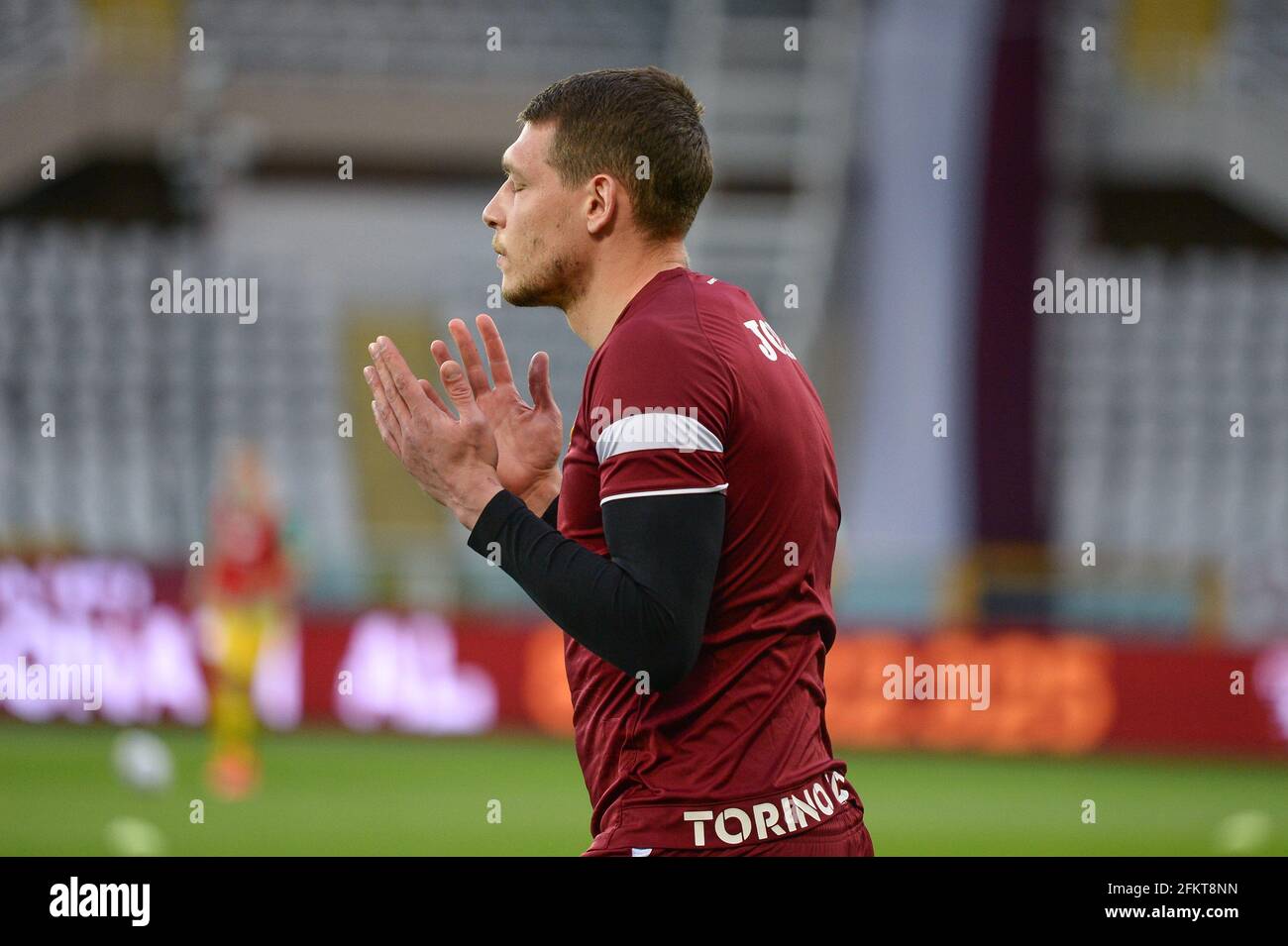 Torino, Italia. 03 maggio 2021. Andrea Belotti del Torino FC durante la Serie A una partita di calcio tra Torino FC e Parma Calcio. Gli stadi sportivi di tutta Italia restano soggetti a rigorose restrizioni a causa del Coronavirus Pandemic, in quanto le leggi governative in materia di distanziamento sociale vietano i tifosi all'interno dei locali, con conseguente gioco a porte chiuse. Torino FC ha vinto 1-0 su Parma (Foto di Alberto Gandolfo/Pacific Press) Credit: Pacific Press Media Production Corp./Alamy Live News Foto Stock