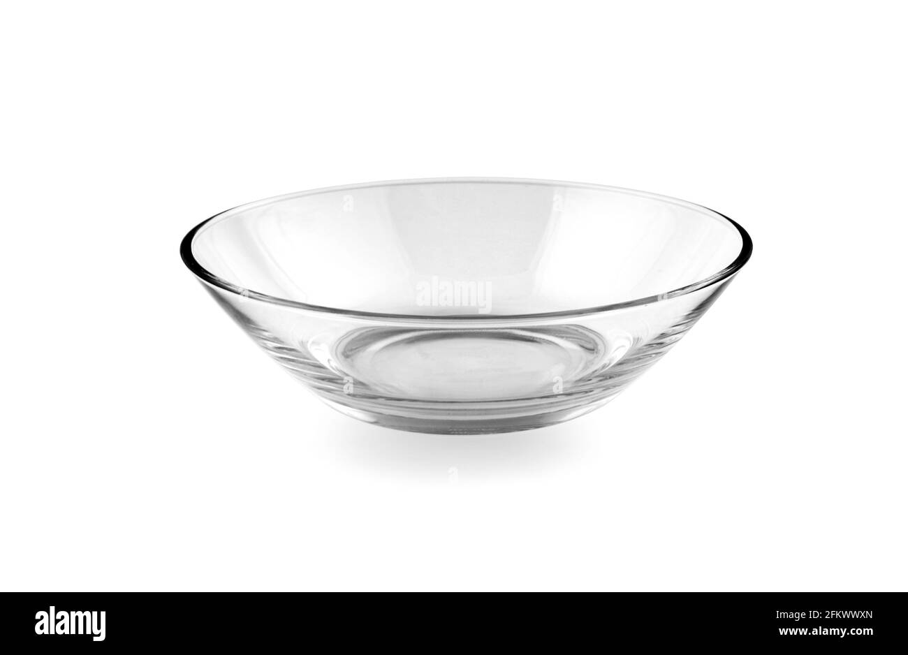 Ciotola di vetro isolato su sfondo bianco Foto Stock