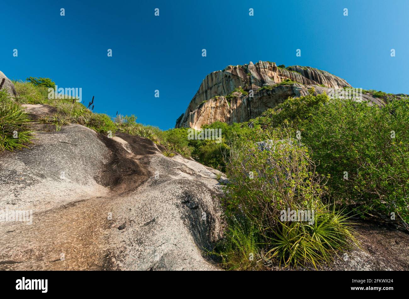 Mouth Stone state Park, Araruna, Paraiba, Brasile il 13 giugno 2009. Riserva ecologica ed ecologica di grande importanza geologica e turistica nel Foto Stock