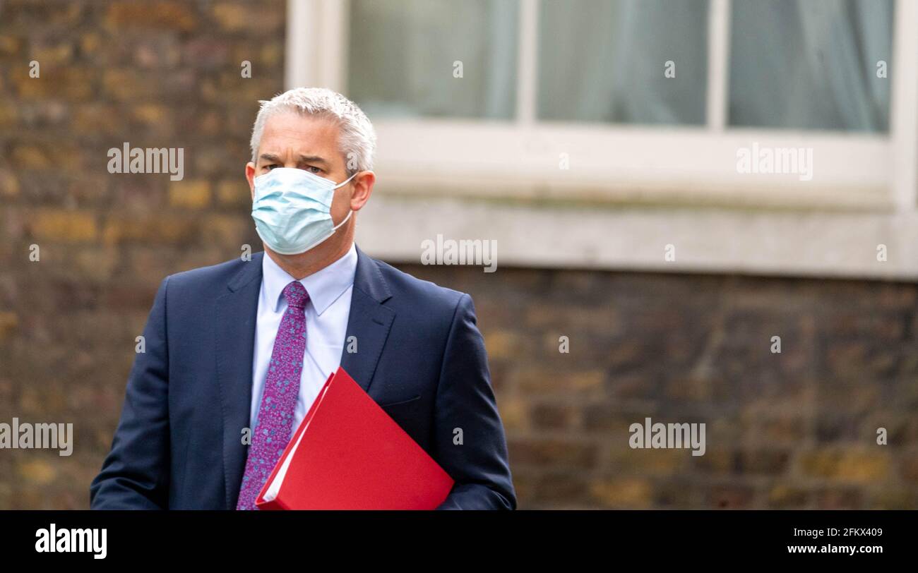 Londra, Regno Unito. 04 maggio 2021. Stephen Barclay, Segretario generale del Tesoro arriva ad un incontro del gabinetto al 10 Downing Street London. Credit: Ian Davidson/Alamy Live News Foto Stock