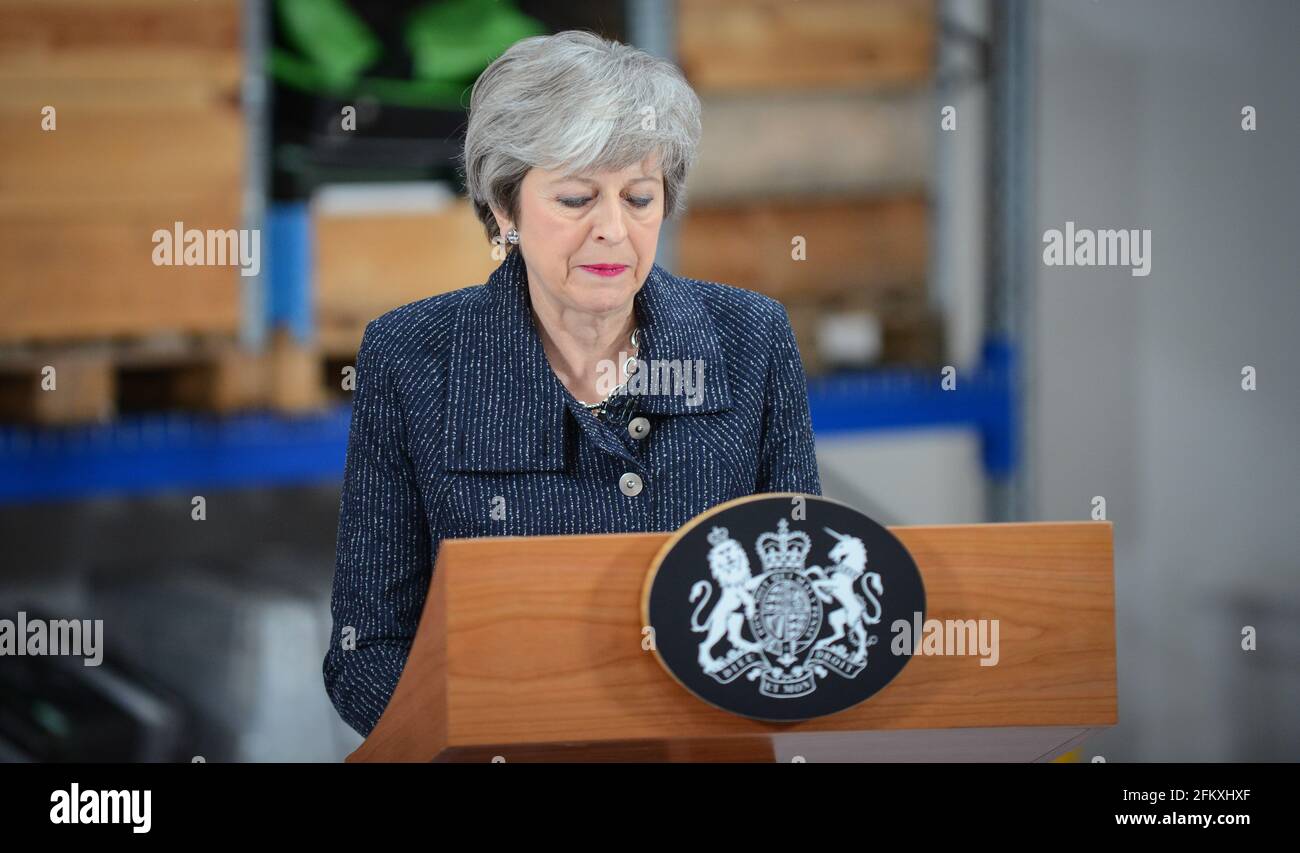 Il primo ministro Theresa May ha tenuto un discorso sulla Brexit presso l'Orsted East Coast Hub di Grimsby, Lincolnshire. Foto Stock