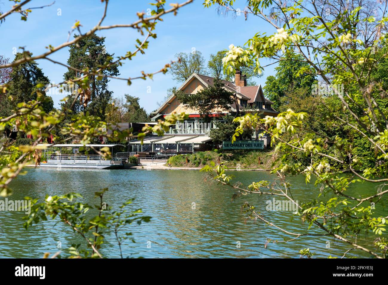 Chalet des iles ristorante nel Bois de Boulogne - Parigi, Francia Foto Stock