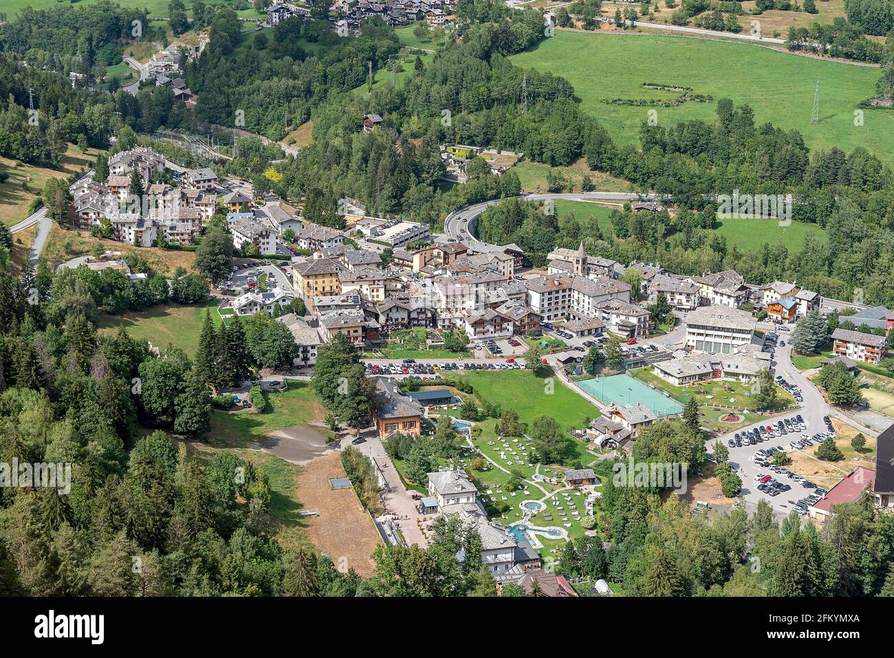Vista dall'Orrido di Pré Saint Didier - Valle d'Aosta - Italia Foto Stock
