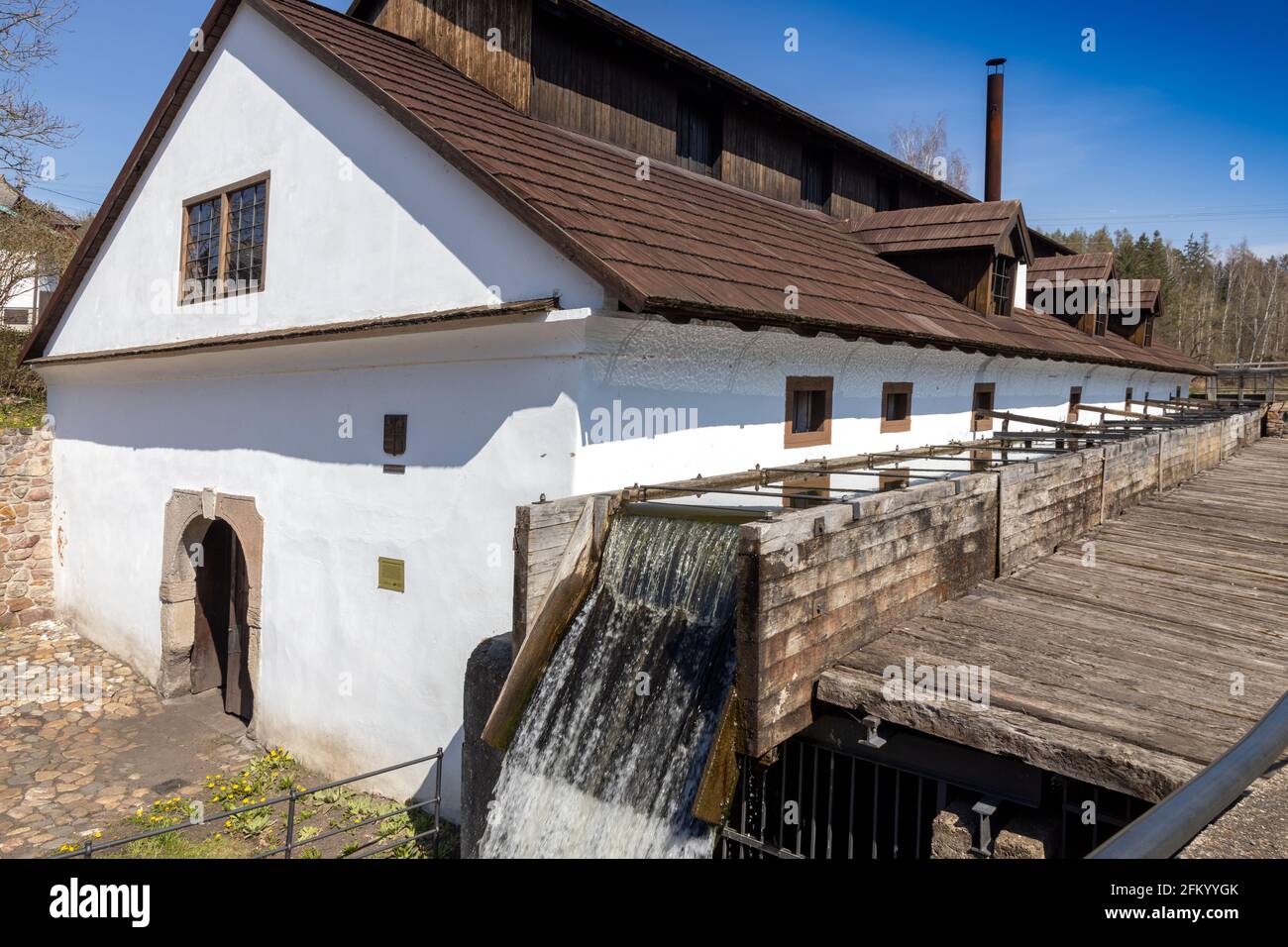 Stredoveky vodni hamr Dobriv u Rokycan, Plzensky kraj, Ceska republika / martello d'acqua medievale Dobriv u Rokycan, Plzensky kraj, repubblica Ceca Foto Stock