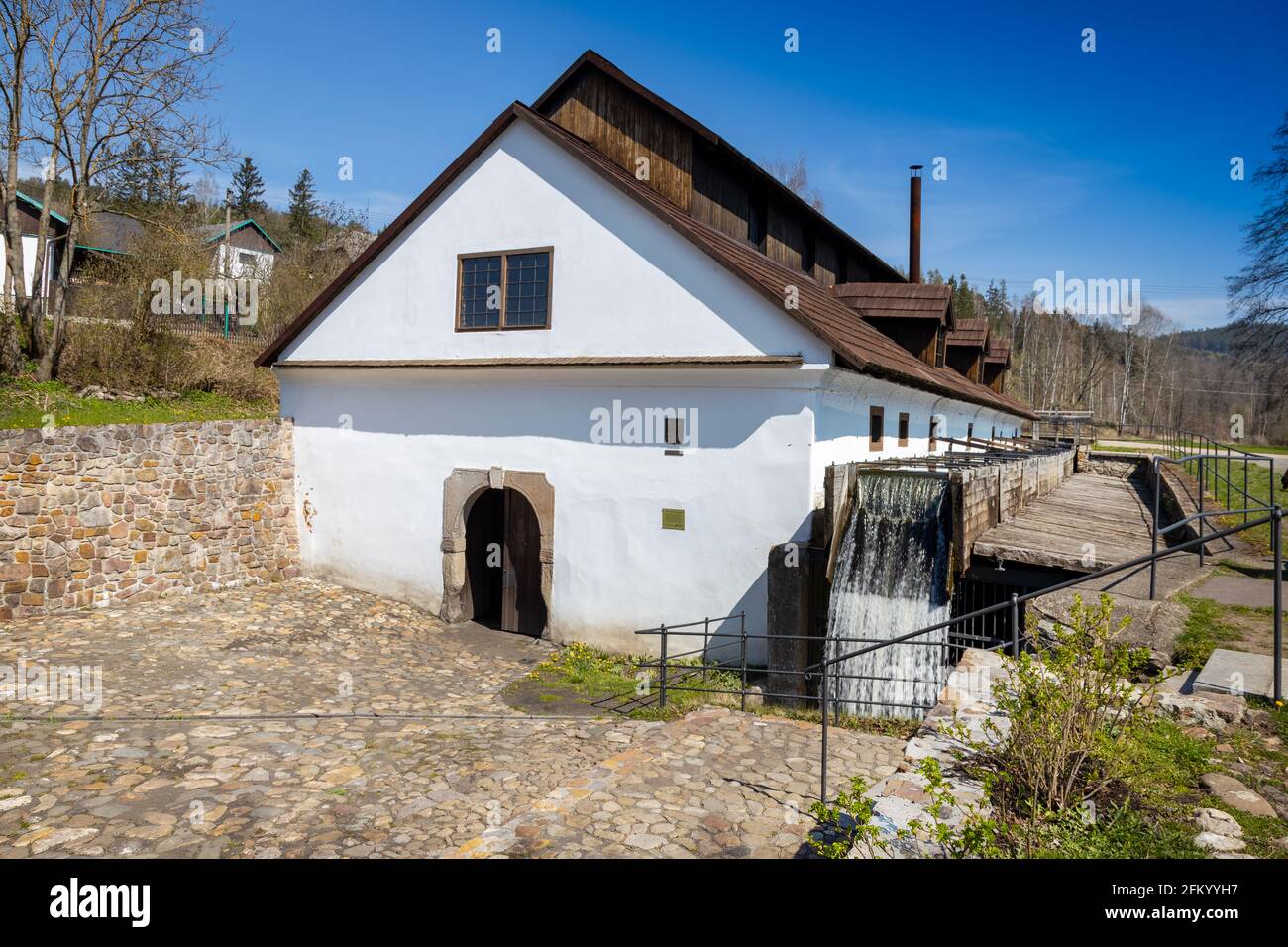 Stredoveky vodni hamr Dobriv u Rokycan, Plzensky kraj, Ceska republika / martello d'acqua medievale Dobriv u Rokycan, Plzensky kraj, repubblica Ceca Foto Stock