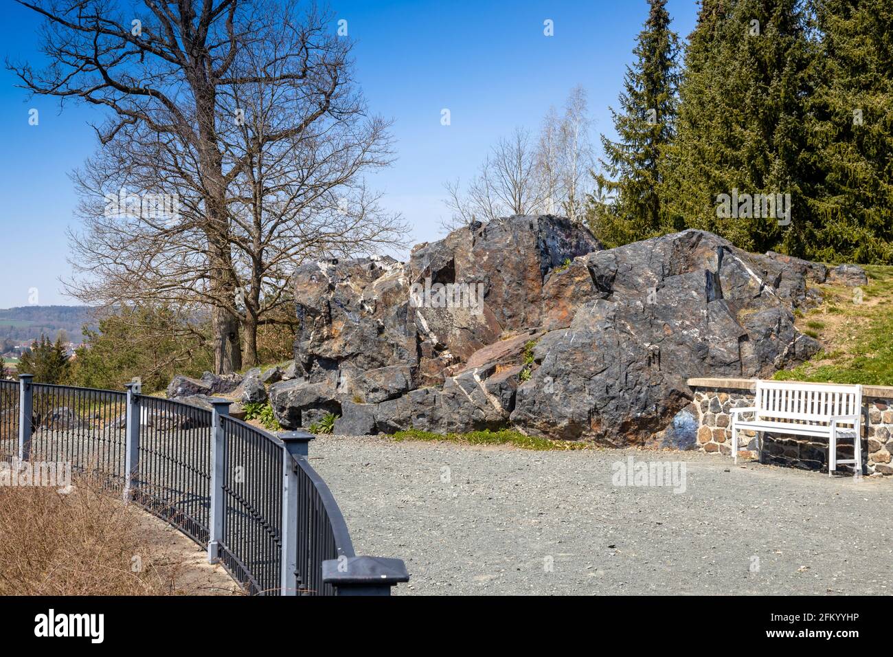 Klasicistni zamek Kozel un parco (narodni kulturni pamatka), Plzensky kraj, Ceska republika / castello di Kozel, regione di Pilsen, repubblica Ceca Foto Stock