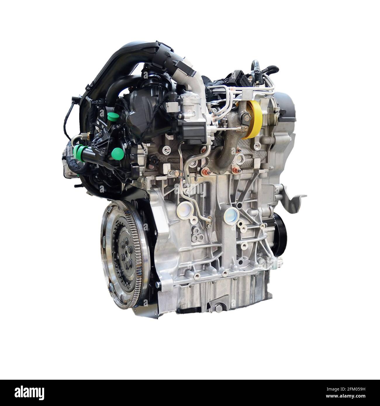 Un moderno motore per auto isolato su sfondo bianco. Immagine concettuale di un nuovo motore per auto. Concetto di industria automobilistica. Foto Stock