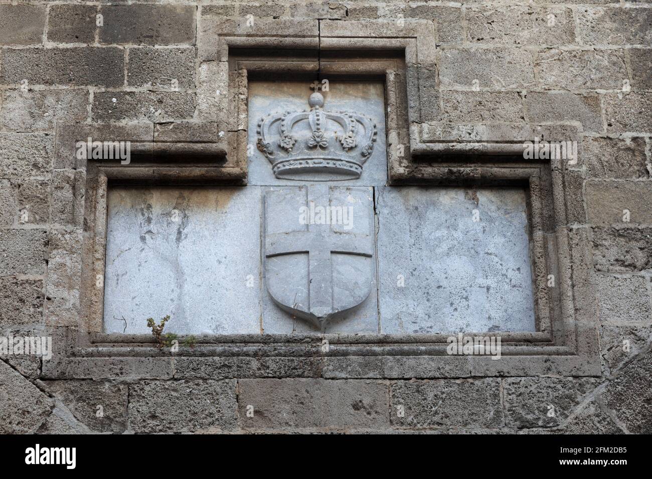 Stemma sul muro nel Palazzo del Gran Maestro dei Cavalieri di Rodi Foto Stock