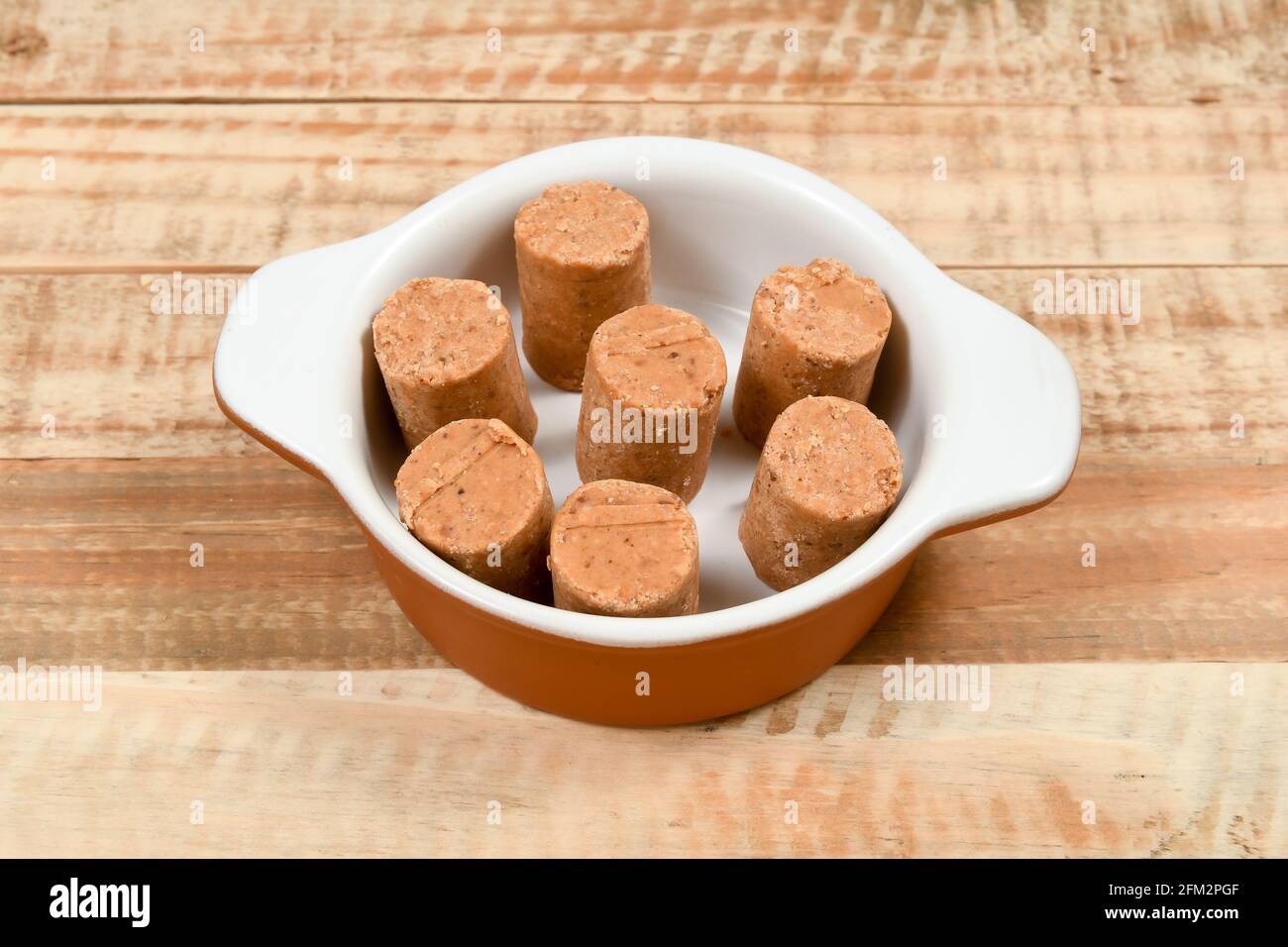 Pacoca, dolci tipici brasiliani mangiati alle feste di giugno (Festa Junina) Foto Stock