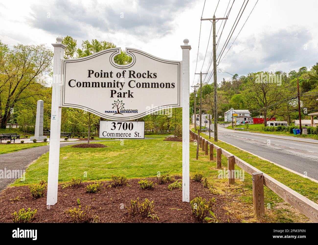 04-28-2021 Point of Rocks, MD, USA: Point of Rocks è una piccola città al confine tra Virginia e Maryland, con edifici storici, parchi e paesaggi. Foto Stock