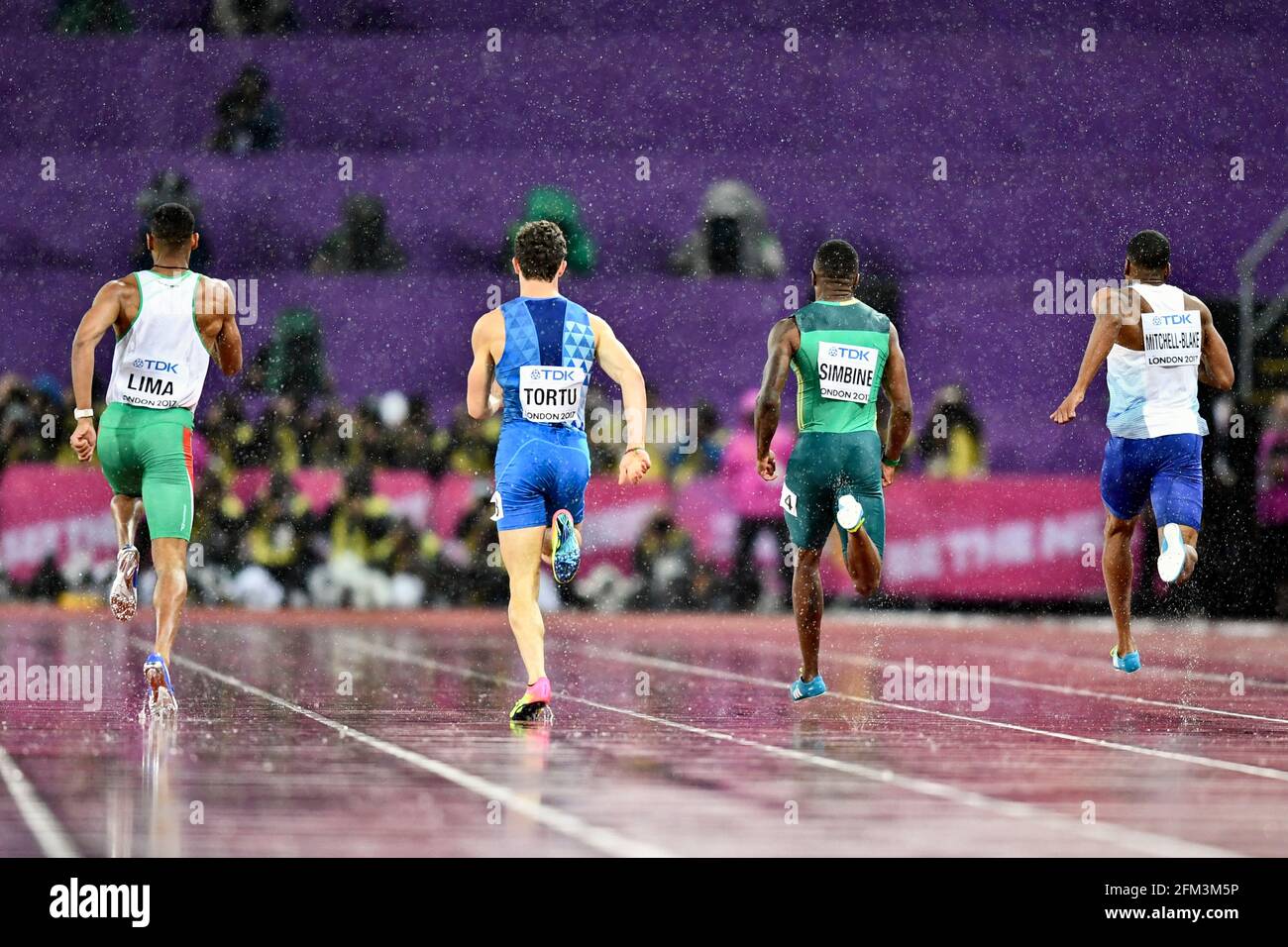 David Lima (por), Filippo Tortu (ITA), Akani Simbine (RSA), Nataneel Mitchell-Blake. 200 metri uomini, Semifinale. Campionato del mondo IAAF Londra 2017 Foto Stock