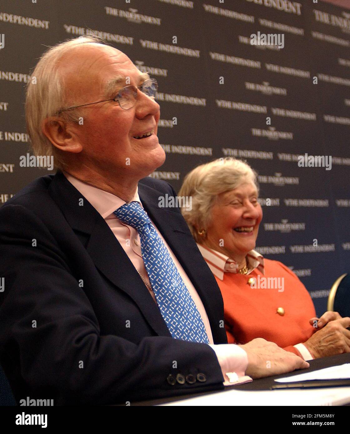 MENZIES CAMPBELL E SHIRLEY WILLIAMS AL CONFINE INDY A BOURNMOUTH. 20/9/04 PILSTON Foto Stock