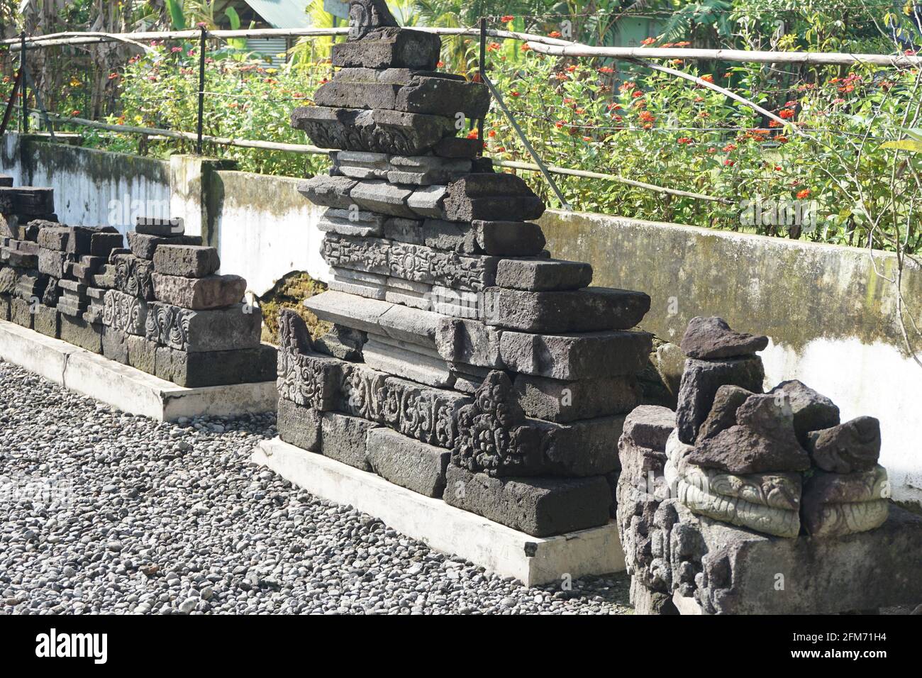 Simping pietra tempio rovine. Il Tempio di Simping è la tomba di Raden Wijaya, il re di Majapahit Foto Stock