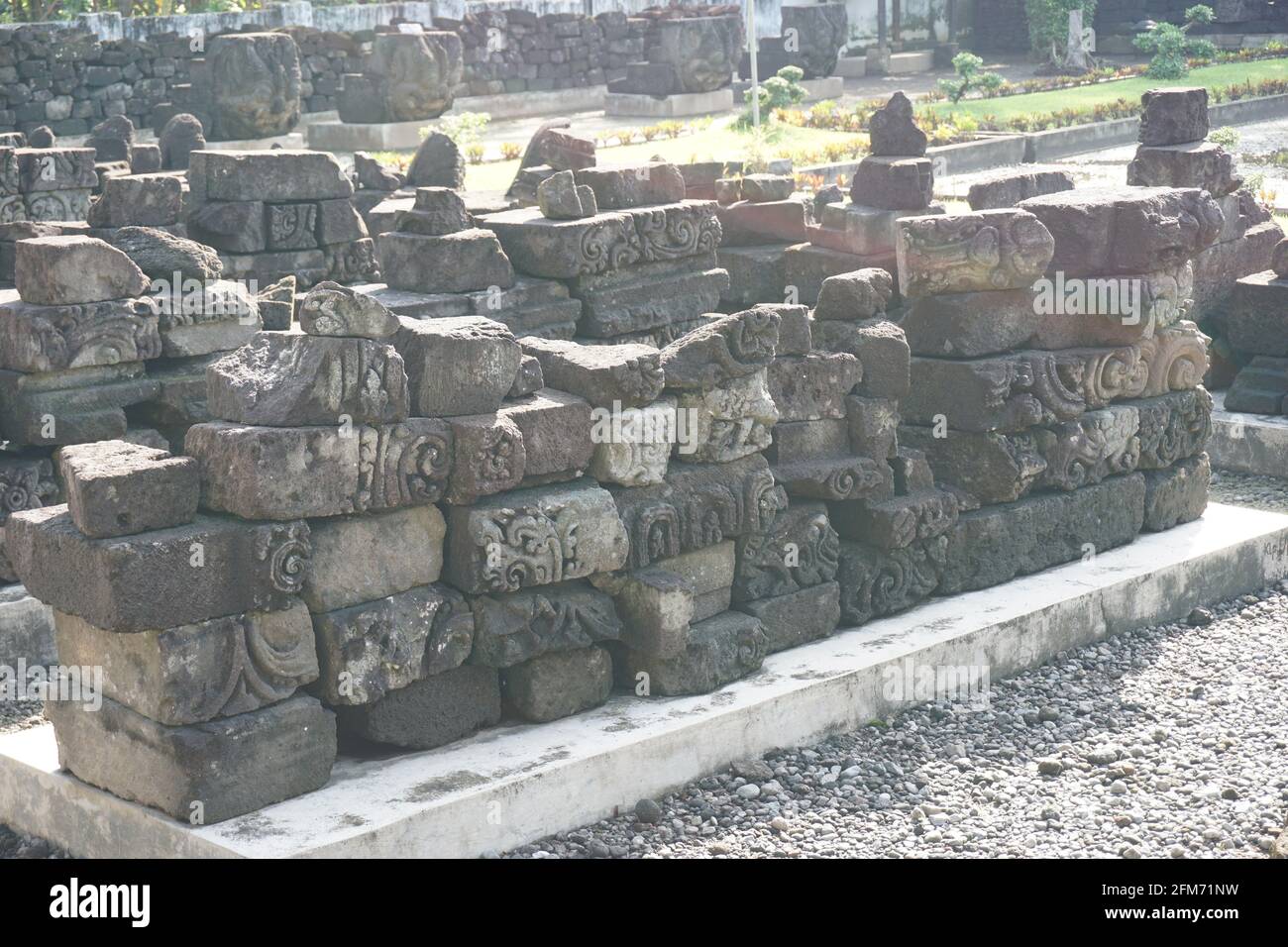 Simping pietra tempio rovine. Il Tempio di Simping è la tomba di Raden Wijaya, il re di Majapahit Foto Stock