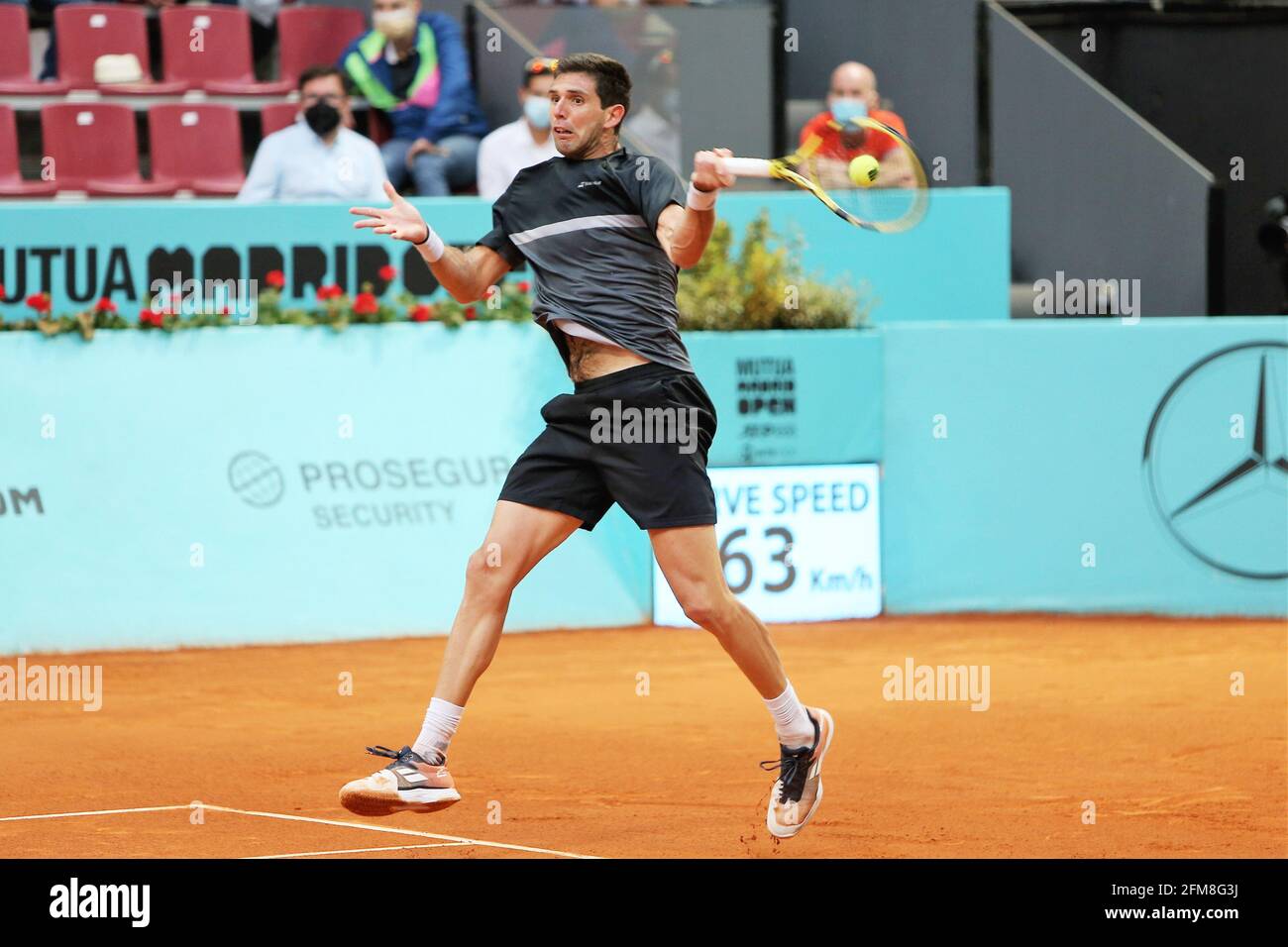 Madrid, Spagna. 06 maggio 2021. Federico Delbonis Argentina durante il Mutua Madrid Open 2021, Masters 1000 torneo di tennis il 6 maggio 2021 a la Caja Magica a Madrid, Spagna - Photo Laurent Lairys/DPPI/LiveMedia Credit: Independent Photo Agency/Alamy Live News Foto Stock