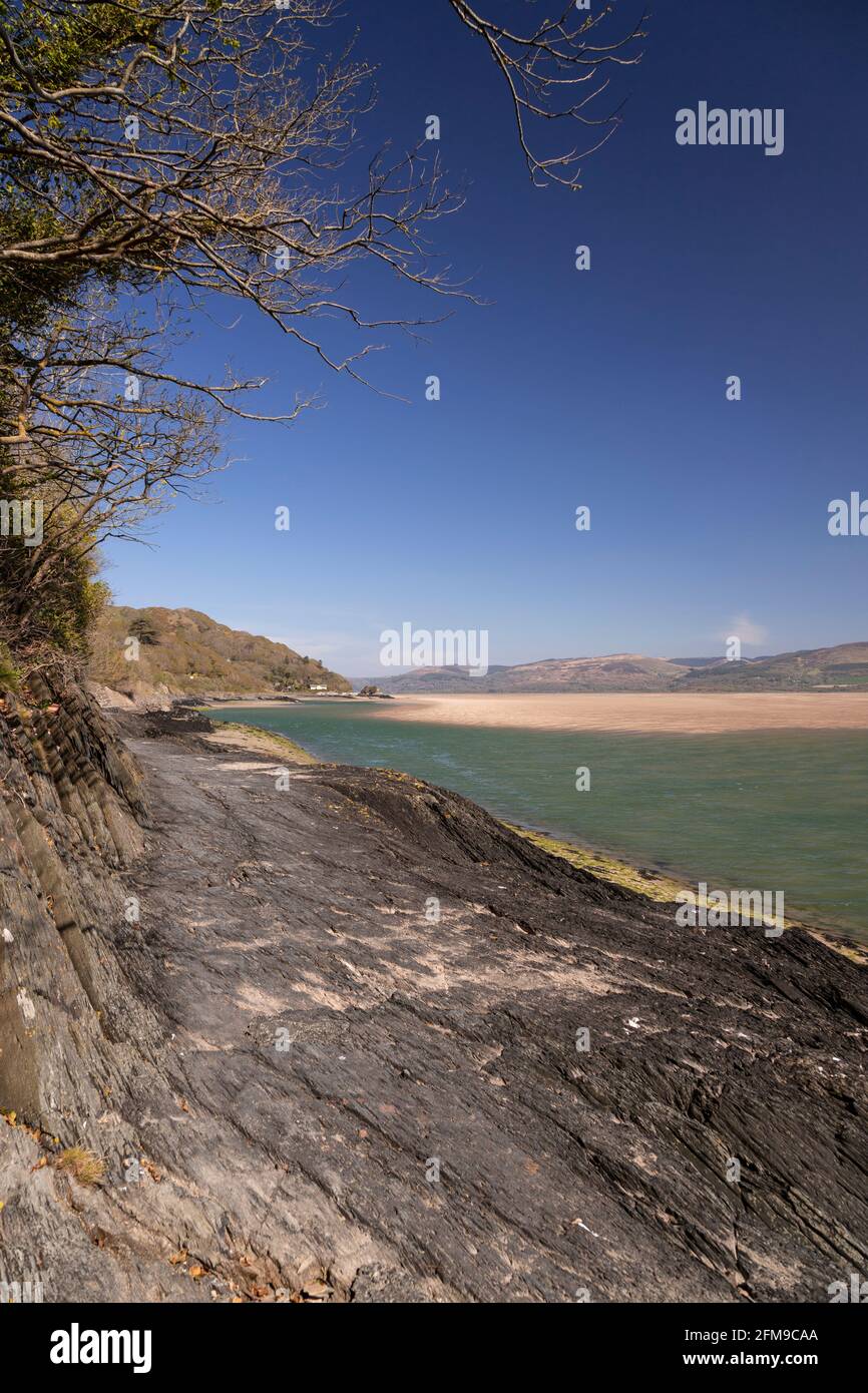 Sentiero sul mare ad Aberdyfi sulla costa gallese Foto Stock