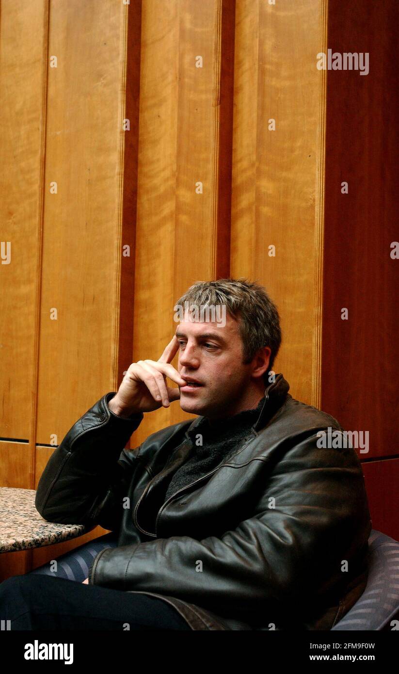 Giornalista televisivo con un desiderio di morte Donal MacIntyre.11 ottobre 2002 Foto Andy Paradise Foto Stock