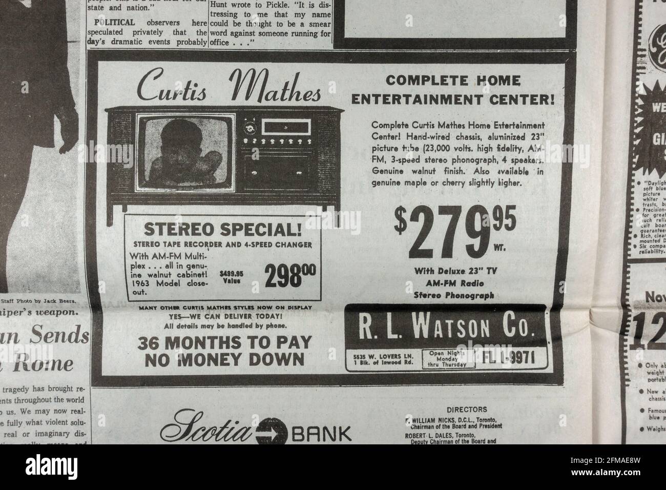 Annuncio per il centro di intrattenimento stereo Curtis Mathes nel Dallas Morning News (copia della replica) il 23 novembre 1963 (giorno dopo la morte di JFK). Foto Stock