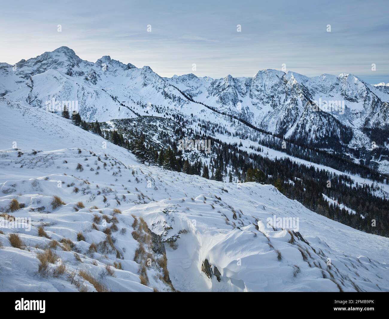 Vista da Hauser Kaibling nel Tauri Schladminer, Stiria, Austria Foto Stock