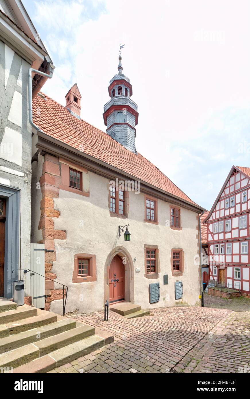 Municipio, casa a graticcio, porta anteriore, ingresso, facciata casa, Estate, Schlitz, Vogelbergskreis, Hesssen, Germania, Europa Foto Stock