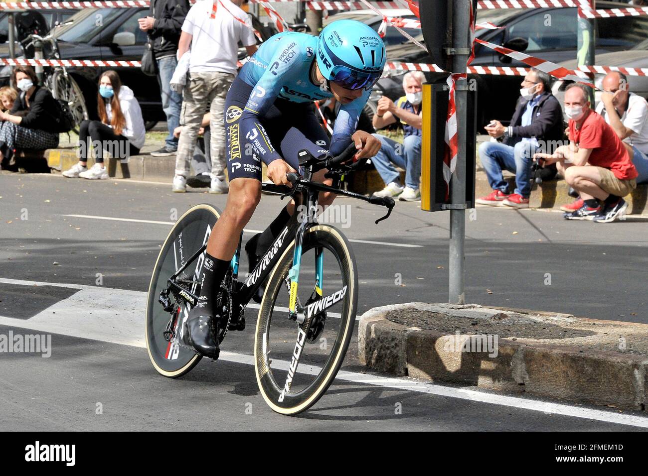 Matteo Sobrero ciclista di Astana, durante lo start della prima tappa del giro D'Italia 104 a Torino (TO). Torino, Italia. 8 maggio 2021. (Foto di Vincenzo Izzo/Sipa USA) Credit: Sipa USA/Alamy Live News Foto Stock