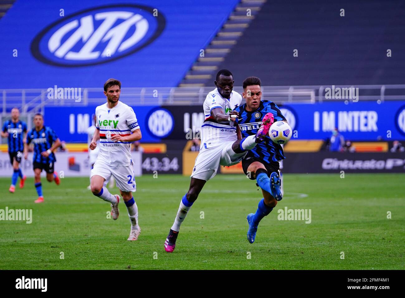 Lautaro Martinez (FC Inter) durante il campionato italiano Serie A Football Match tra FC Internazionale e UC Sampdoria il 8 maggio 2021 allo stadio Giuseppe Meazza di Milano - Foto Morgese-Rossini / DPPI / LiveMedia Foto Stock