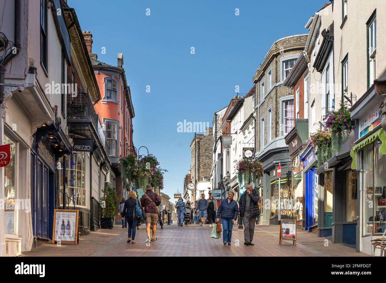 High Street Shops, Bury St Edmunds, Suffolk, Inghilterra Foto Stock