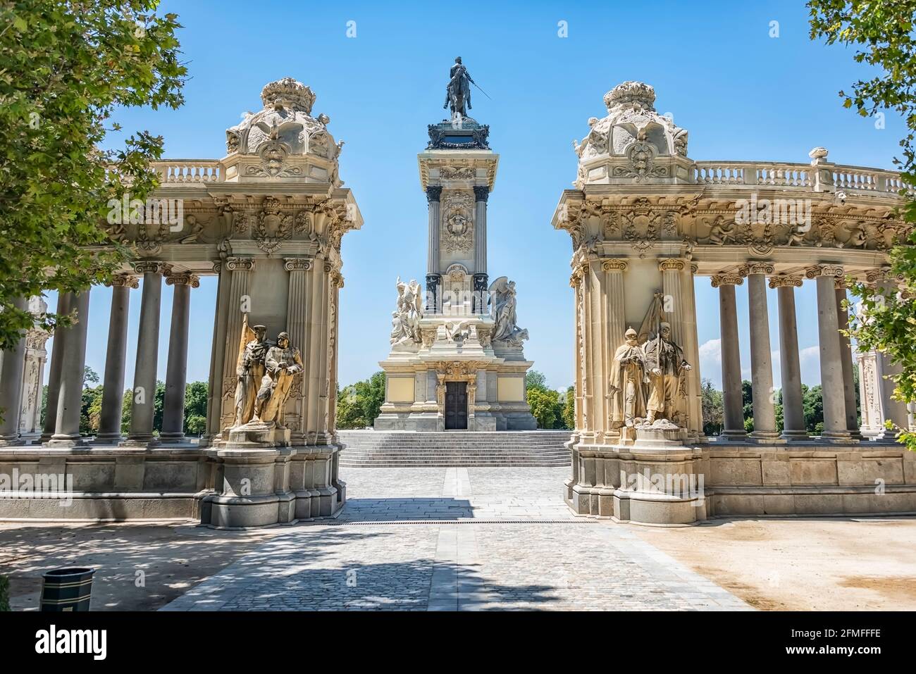 Monumento ad Alfonso XII a Madrid Foto Stock