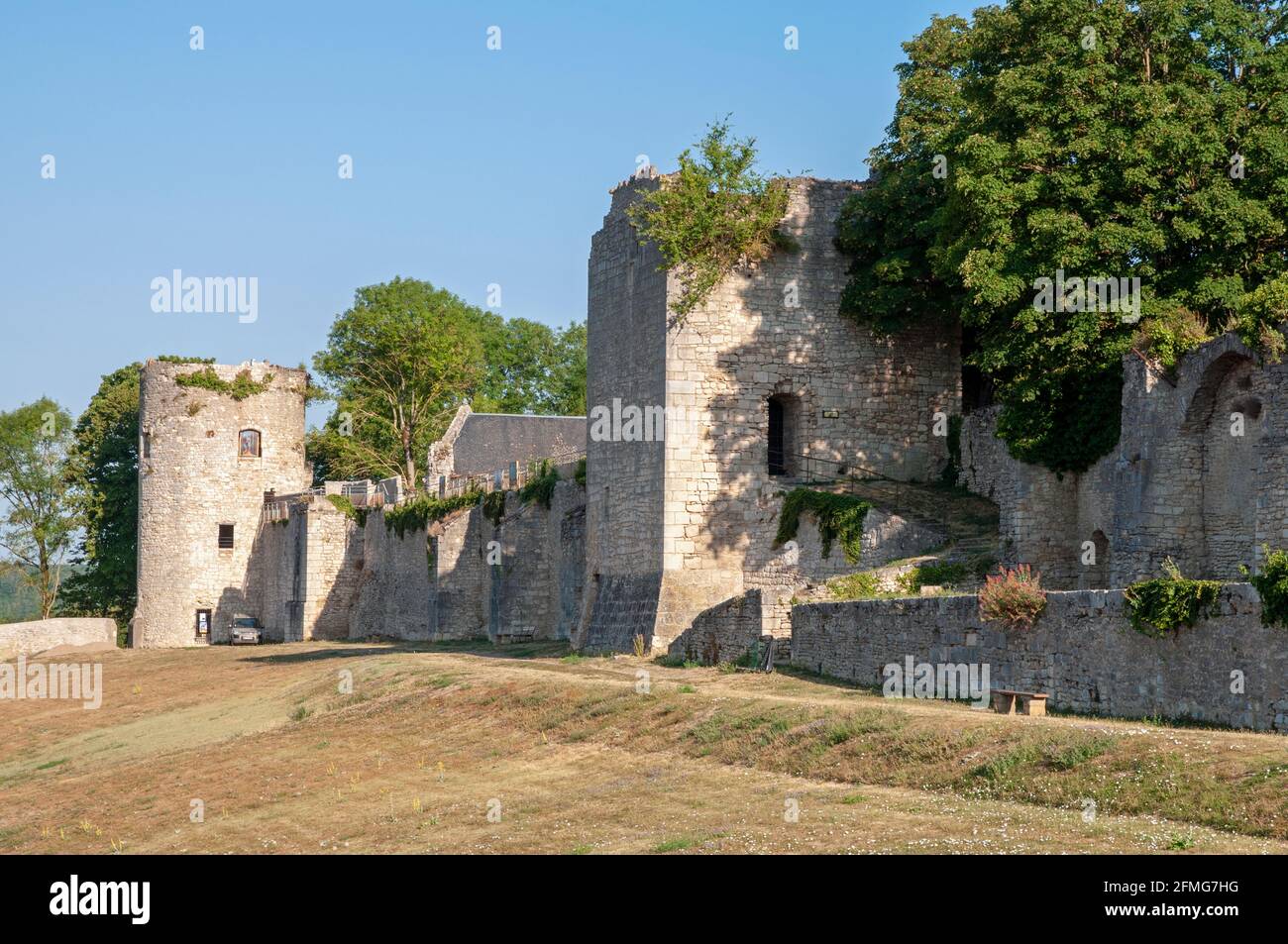 Fortificazioni intorno a la Charite-sur-Loire, Nievre (58), regione della Borgogna, Francia Foto Stock