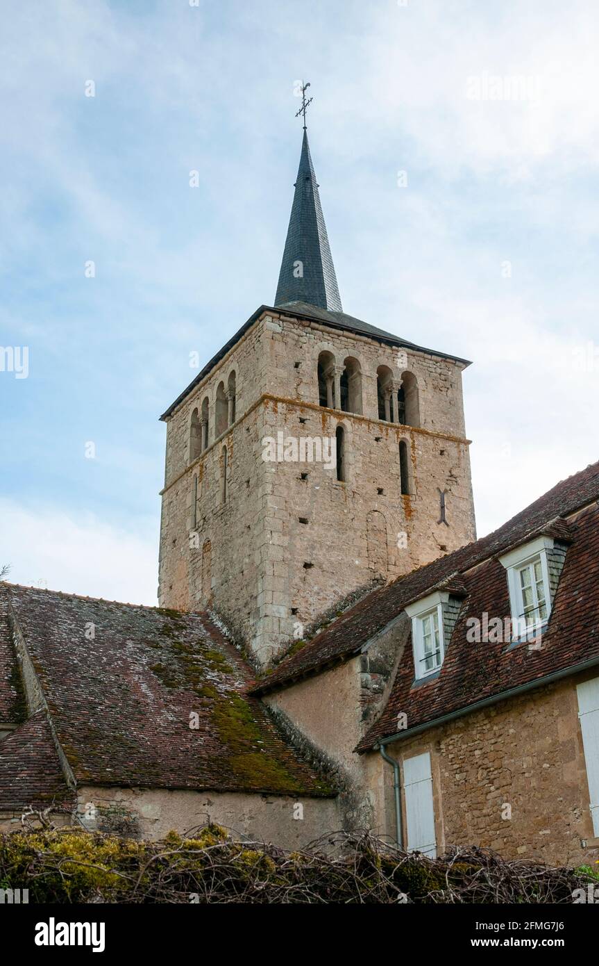 Saint Laurent chiesa romana (12 ° secolo), Comagny, Nievre (58), Borgogna-Franche-Comte, Francia Foto Stock