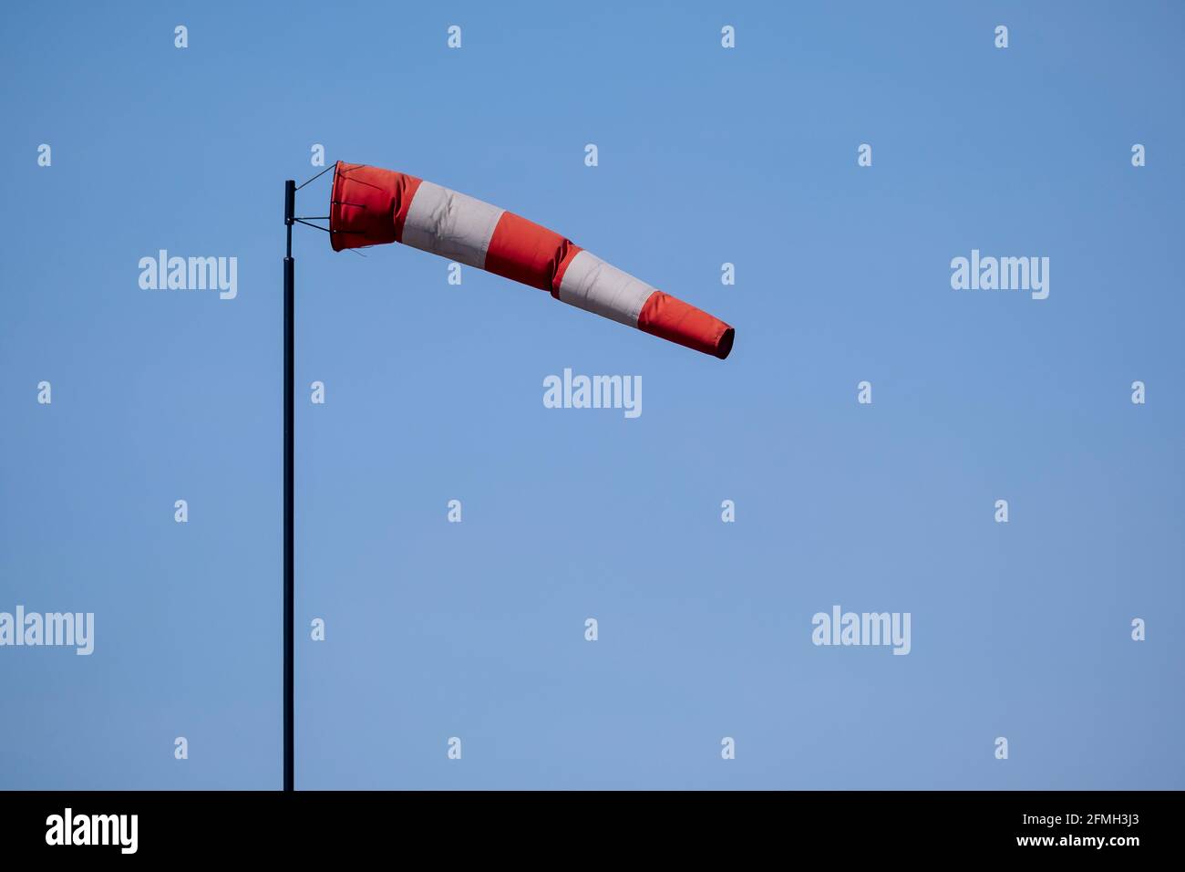 Indicatore di manica a vento immagini e fotografie stock ad alta  risoluzione - Alamy