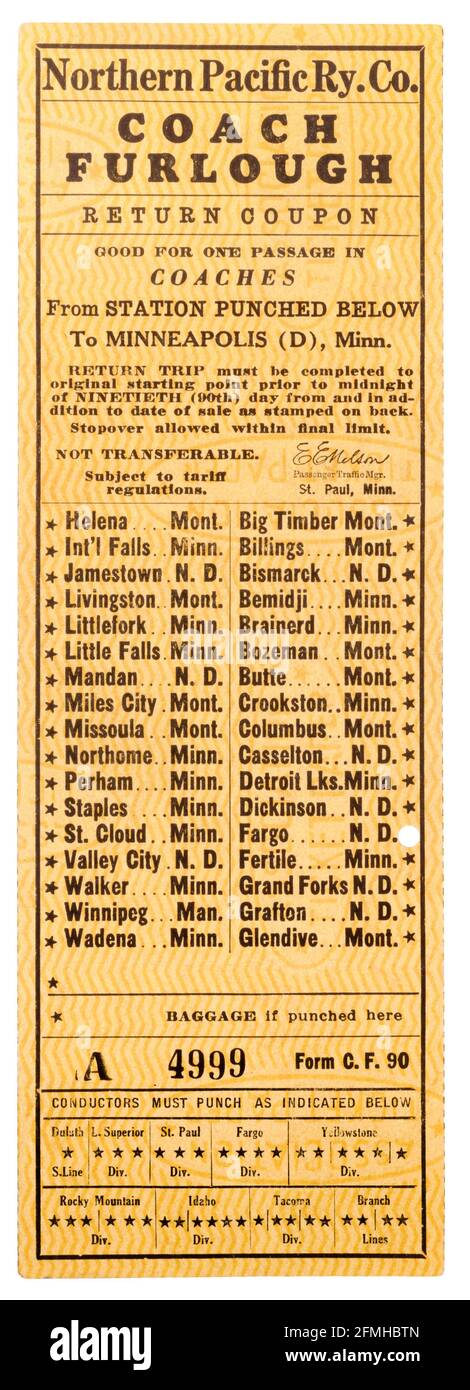 11 ottobre 1945 Northern Pacific Railway Co. Coach Furlough buono di ritorno punched per la città di Fargo, ND e Minneapolis, MN. Il biglietto ha un lis Foto Stock