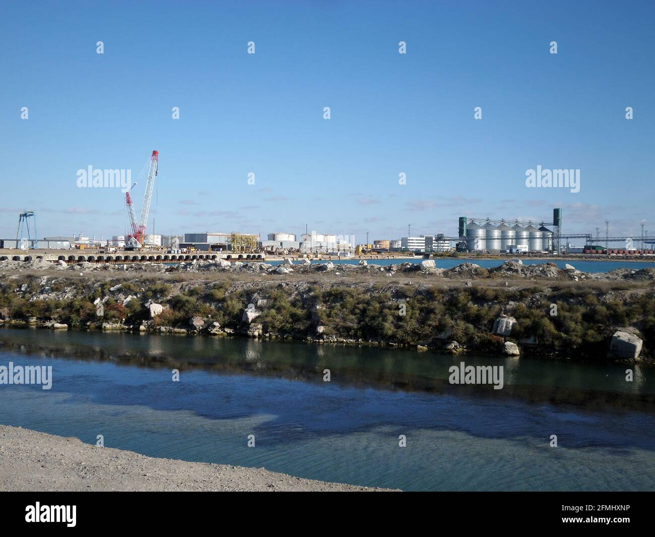 Terminale di grano nel porto di Aktau. Kazakistan. Regione di Mangistau. 15 ottobre. 2019 anni. Foto Stock