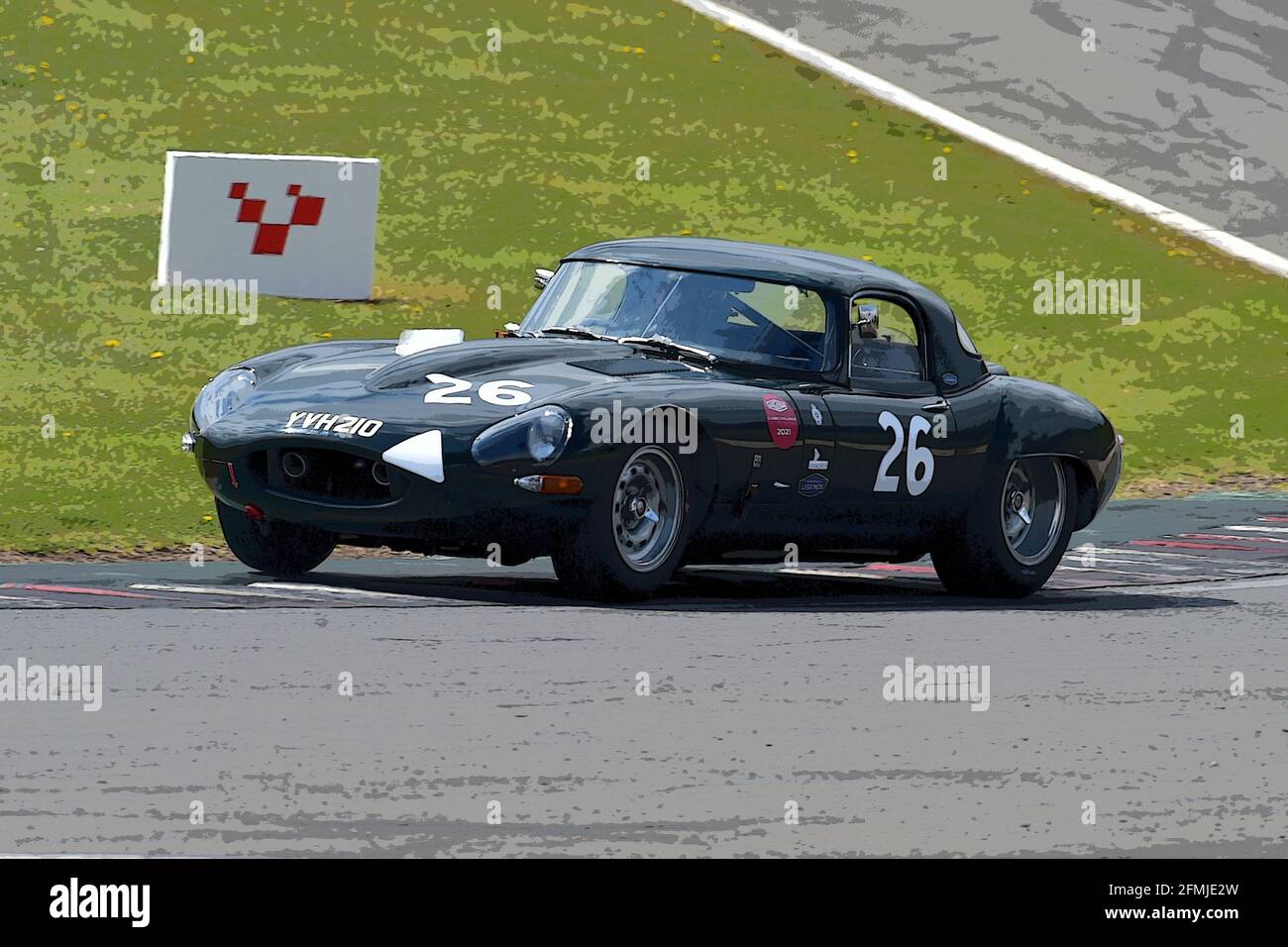 John Spiers, TIFF Needell, Jaguar e-Type Lightweight, Jaguar Classic Challenge for Pre-66 Jaguar Cars, Donington Historic Festival, Donington Park, it Foto Stock