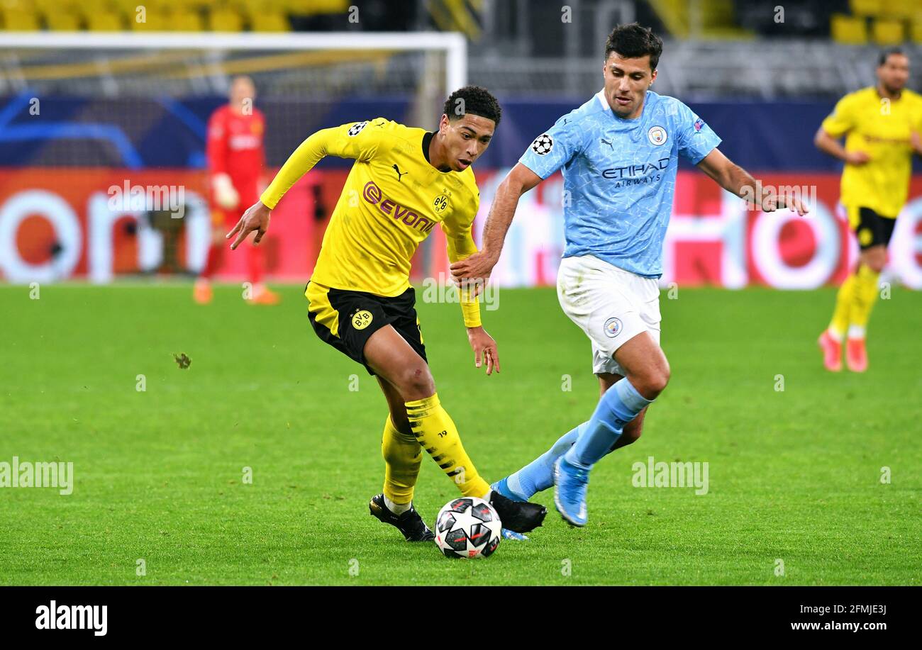 UEFA Champions League, quarto di finale seconda tappa, Signal Iduna Park Dortmund, Bor. Dortmund - Manchester City, Jude Bellingham vs Rodri Foto Stock