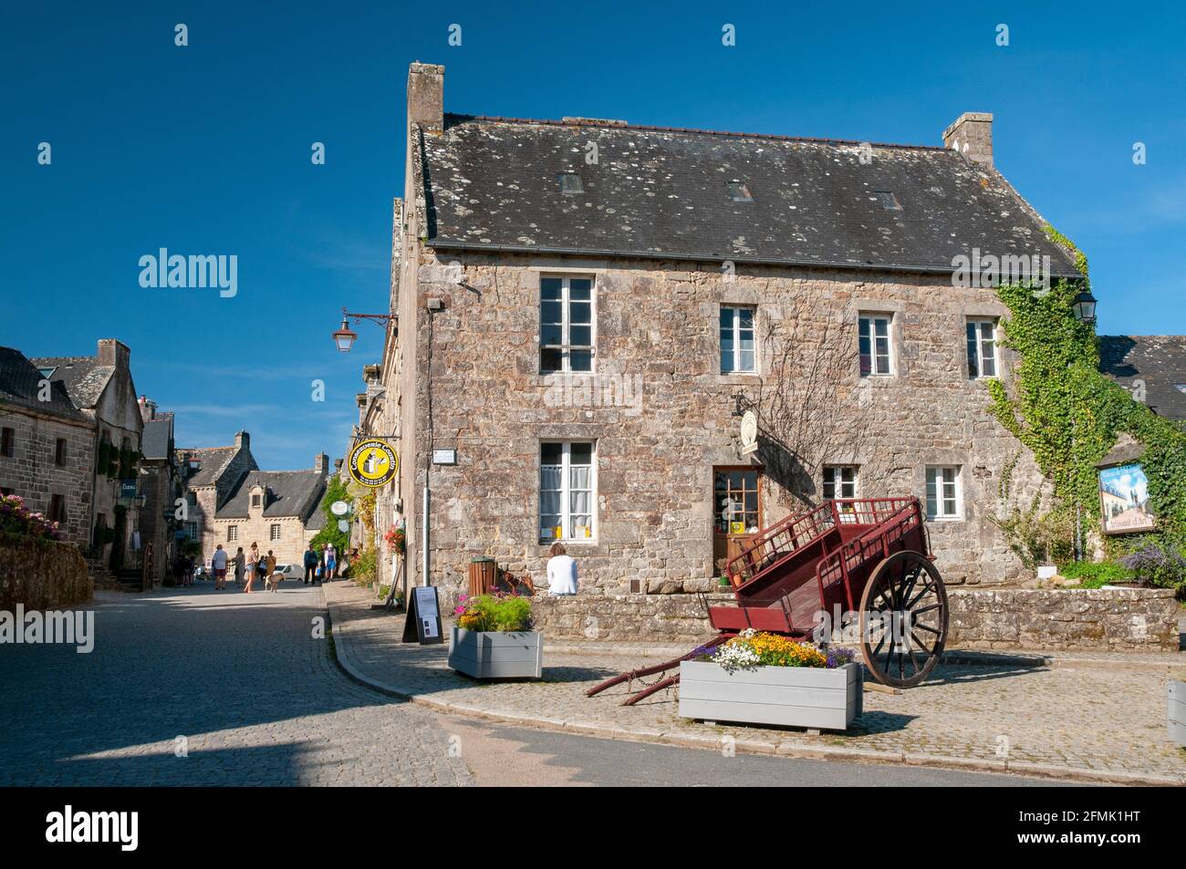 Città di Locronan, elencato come uno dei più belli villaggi medievali in Francia, Finisterre (29), Brittany, Francia Foto Stock