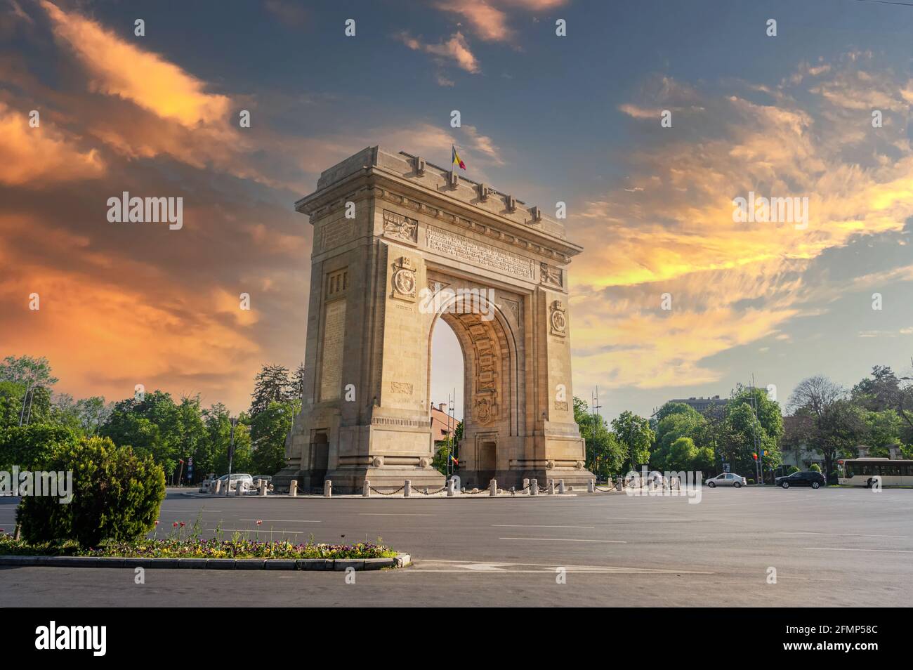 Monumento storico a Bucarest, Arco di Trionfo che rappresenta la vittoria dei soldati rumeni che sono riusciti a liberare la capitale nella seconda guerra Foto Stock