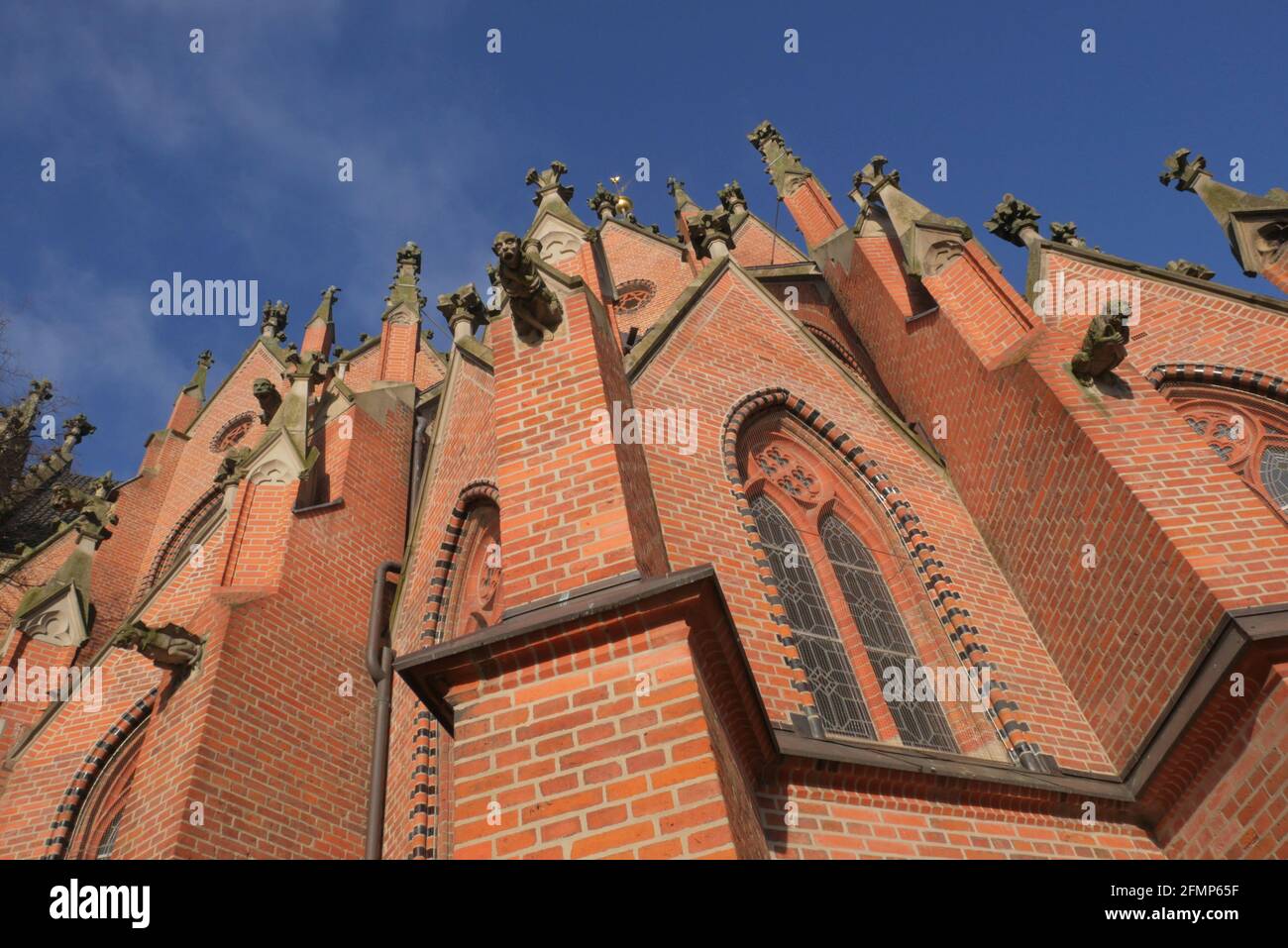 Gargoyles sulla Chiesa Foto Stock