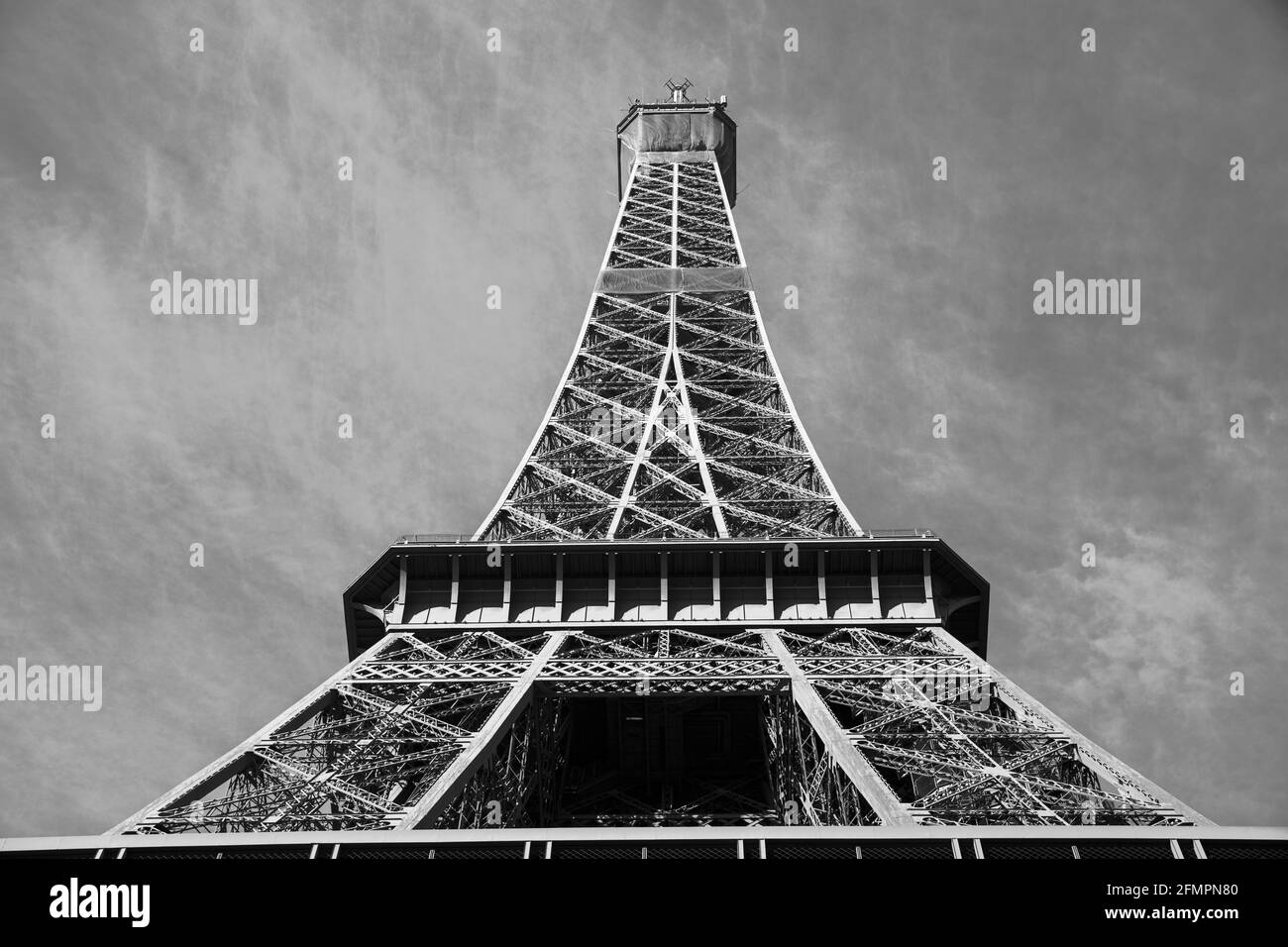 La Torre Eiffel (la Tour Eiffel), Parigi, Francia. Foto Stock