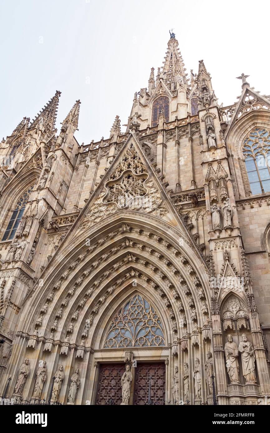 Vista frontale Cattedrale di Barcellona, Catalogna Spagna Foto Stock