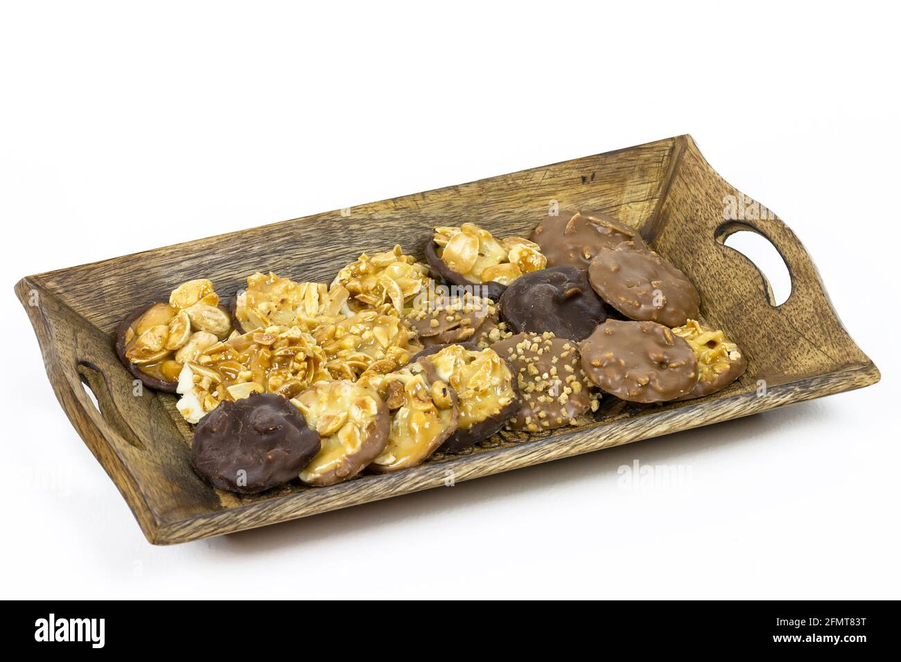 mandorla alla nocciola al cioccolato, dessert di cibi mediterranei zuccherati Foto Stock
