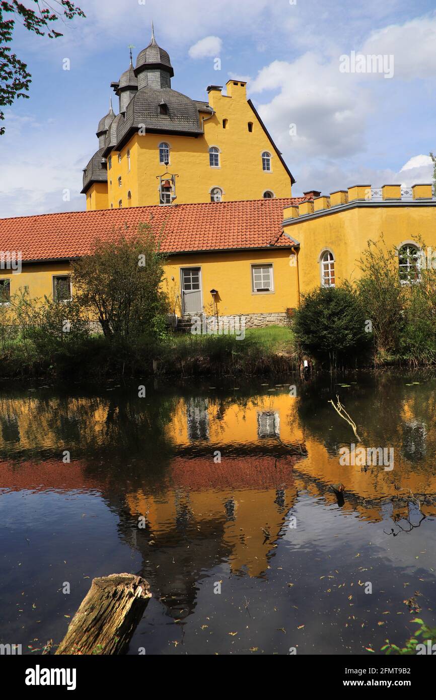Schloss Holte oder Holter Schloss, barockes Wasserschloss aus dem 17. Jahrhundert, Schloss Holte-Stukenbrock, Nordrhein-Westfalen, Germania Foto Stock