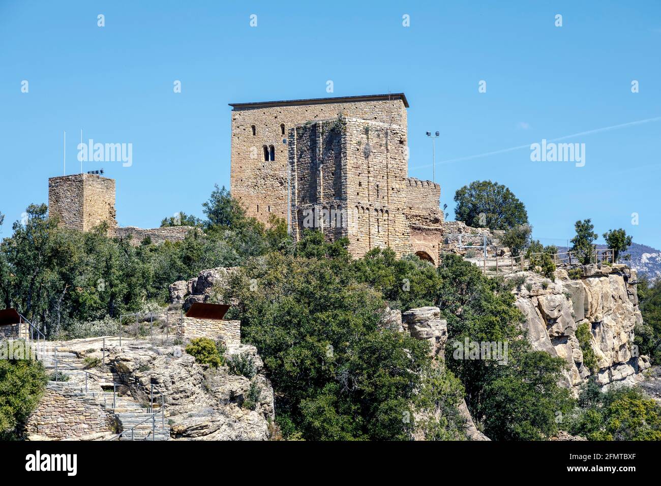 Castello di Llorda situato nel comune di Isona e Conca della, nella regione catalana di Pallars Jussa. Catalogna Spagna. Foto Stock